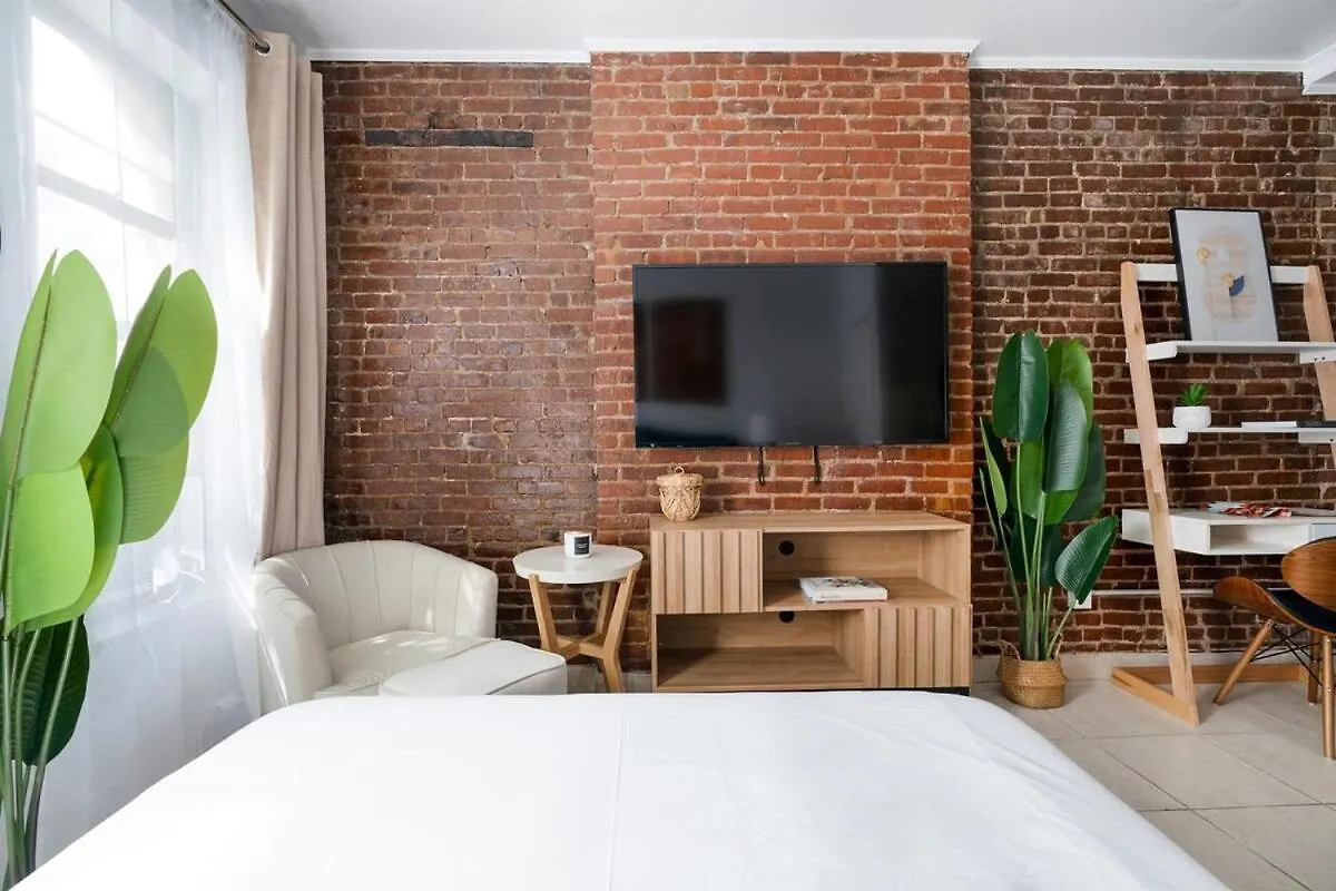 Apartment 501-2Fw Gorgeous Upper East Side Studio New York
