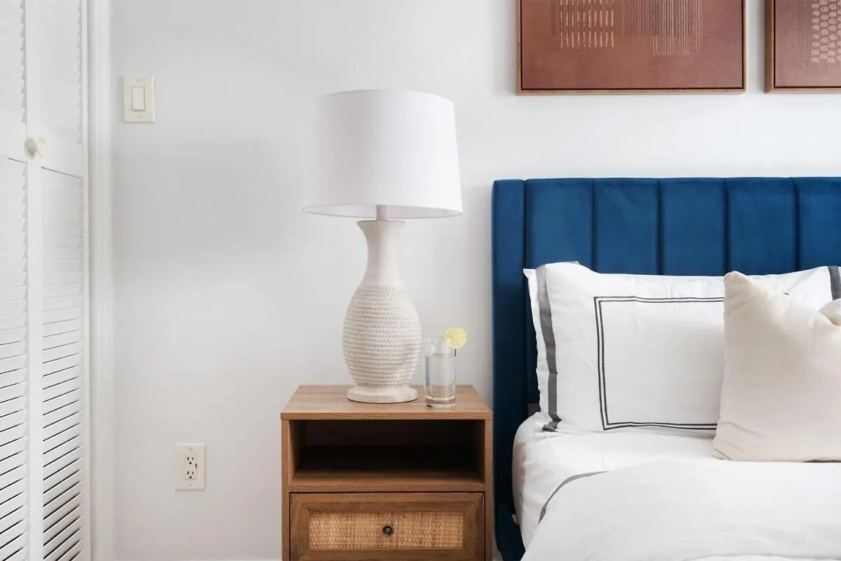 501-2Fw Gorgeous Upper East Side Studio New York